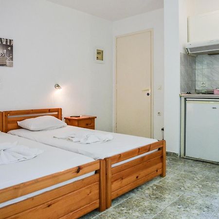 Plaza Studios Agia Anna  Exterior foto