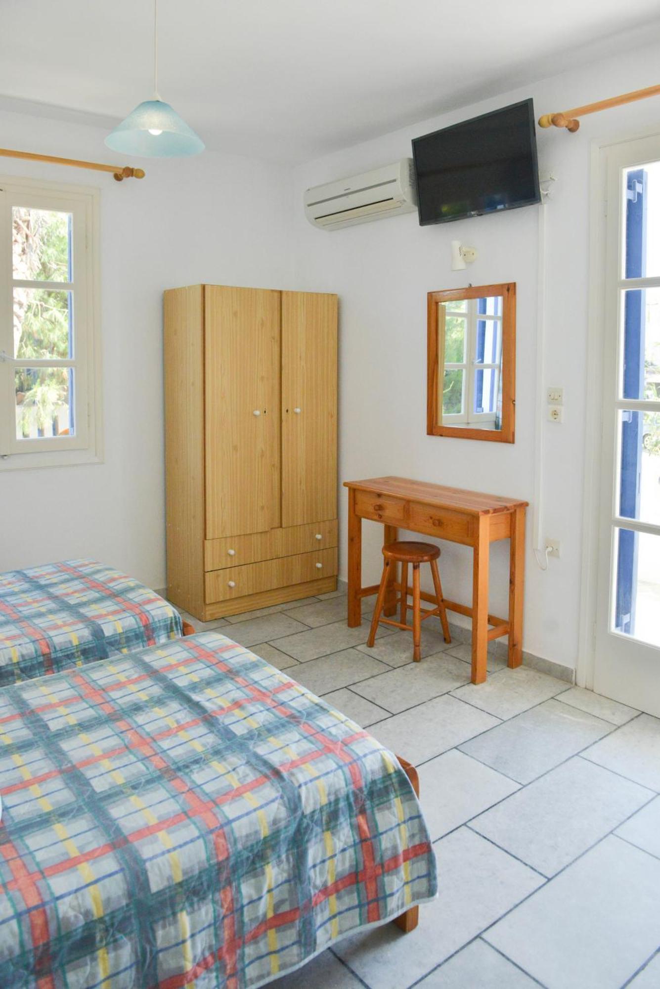 Plaza Studios Agia Anna  Exterior foto