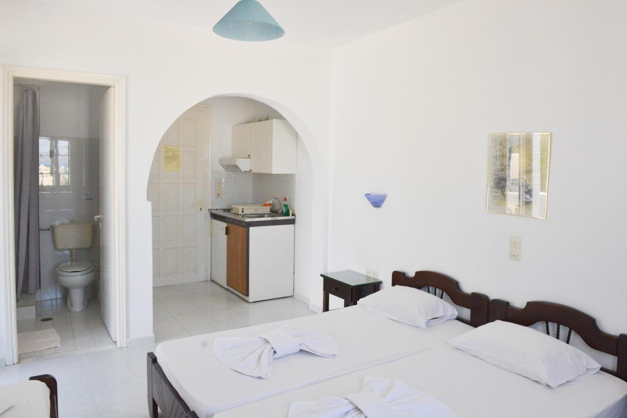 Plaza Studios Agia Anna  Exterior foto