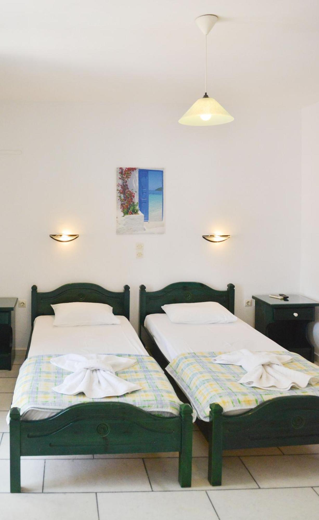 Plaza Studios Agia Anna  Exterior foto