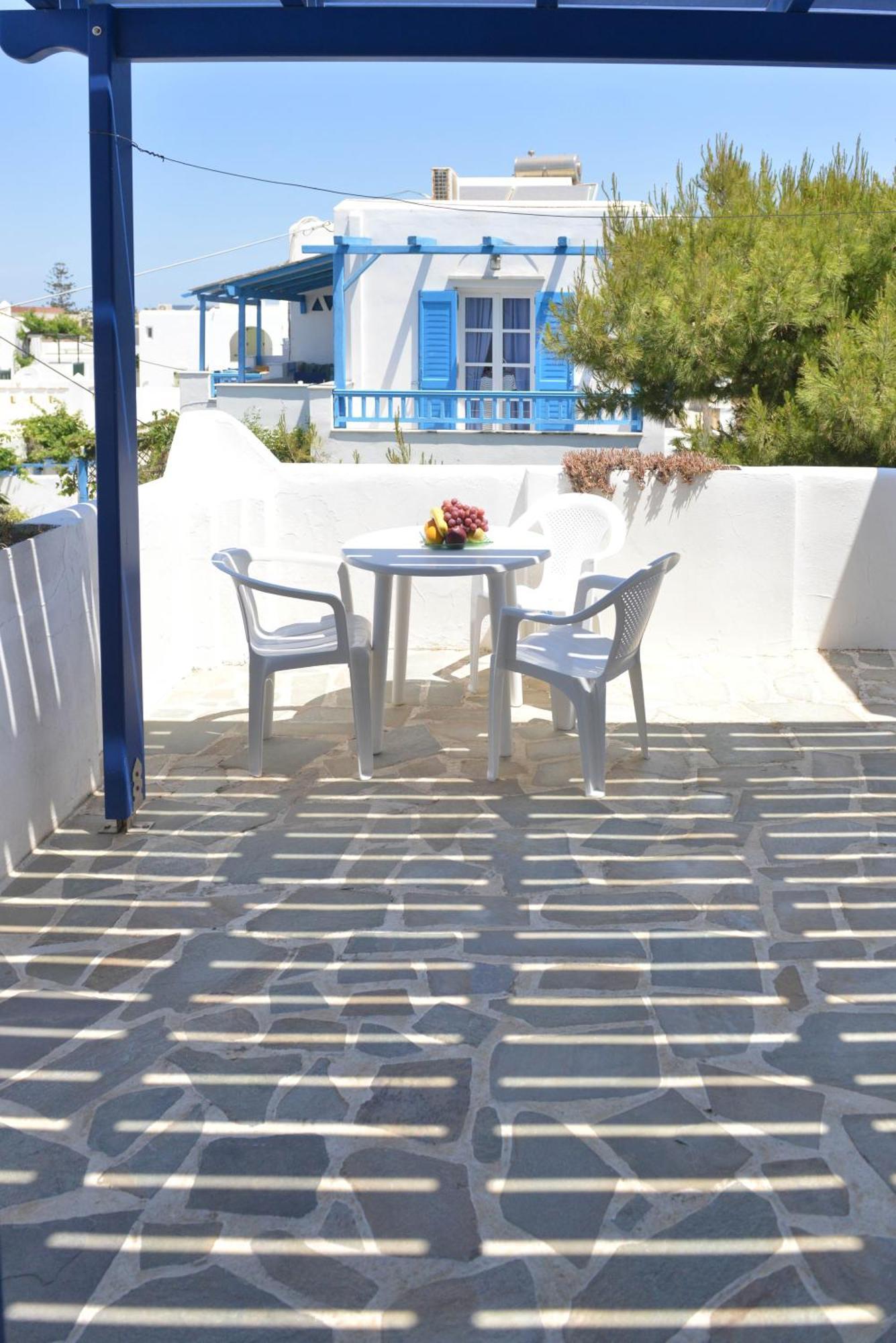 Plaza Studios Agia Anna  Exterior foto